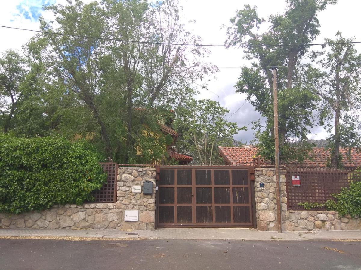 Acogedora Casa Rural En La Sierra De Madrid Матаэльпино Экстерьер фото